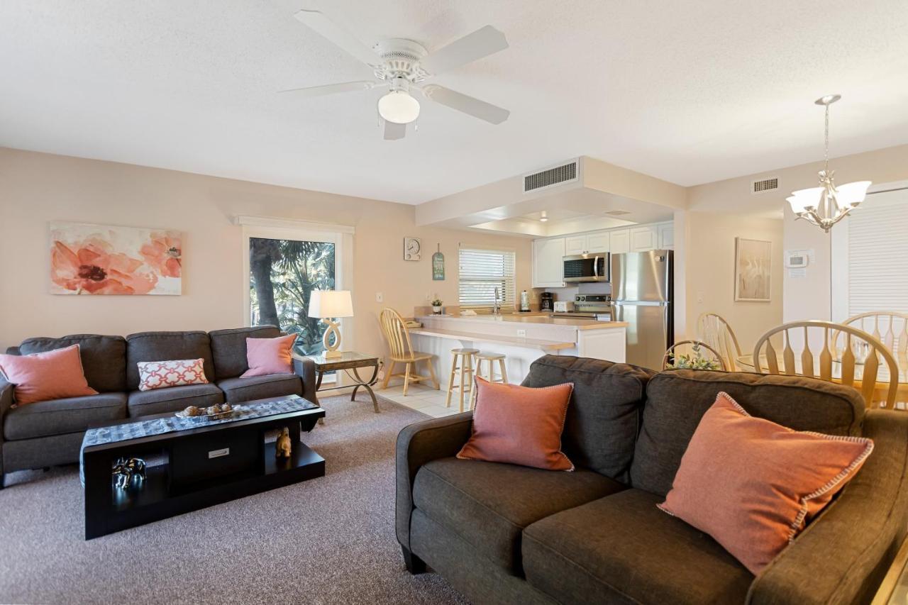 Gulf Gate Resort By Travel Resort Services St. Pete Beach Extérieur photo