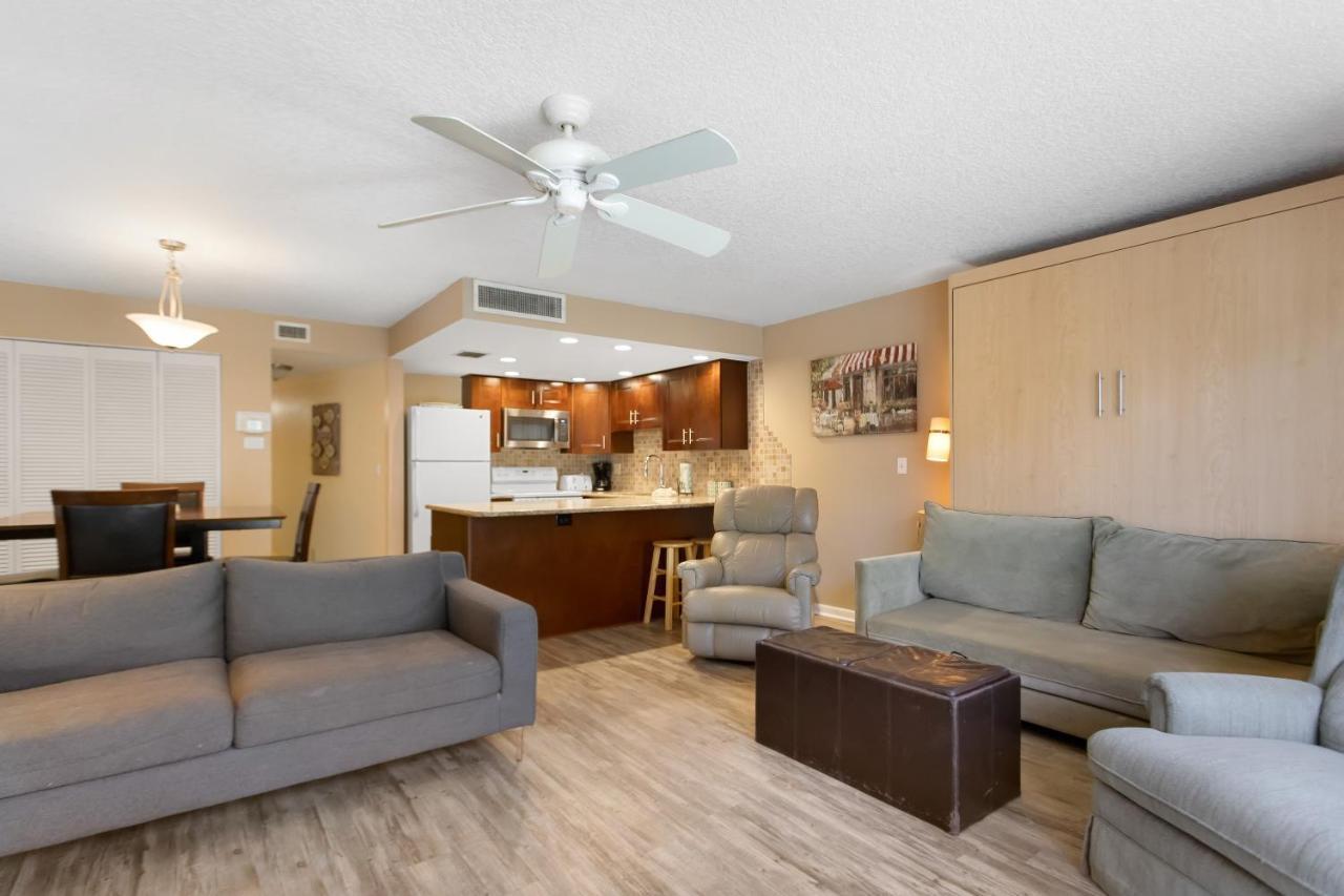 Gulf Gate Resort By Travel Resort Services St. Pete Beach Extérieur photo