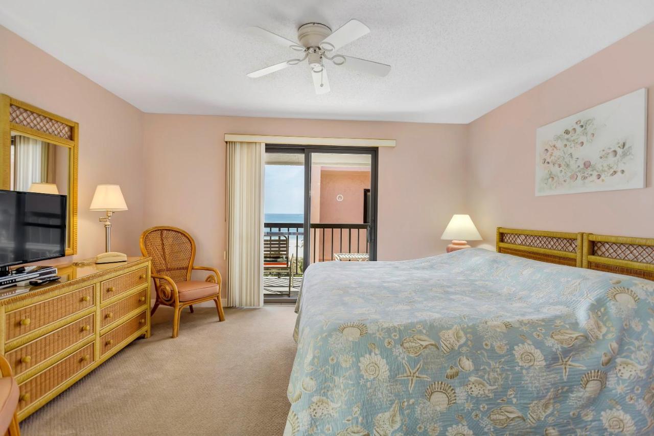 Gulf Gate Resort By Travel Resort Services St. Pete Beach Extérieur photo