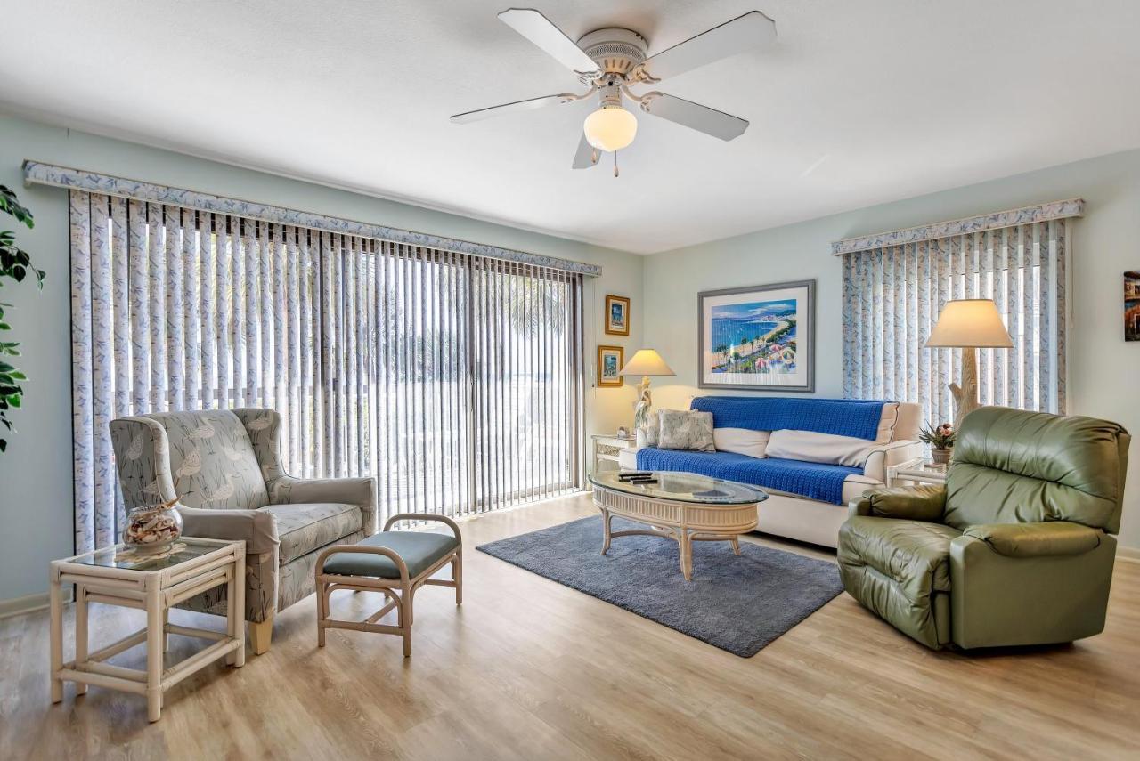 Gulf Gate Resort By Travel Resort Services St. Pete Beach Extérieur photo