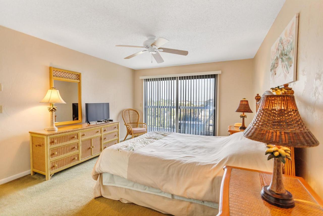 Gulf Gate Resort By Travel Resort Services St. Pete Beach Extérieur photo