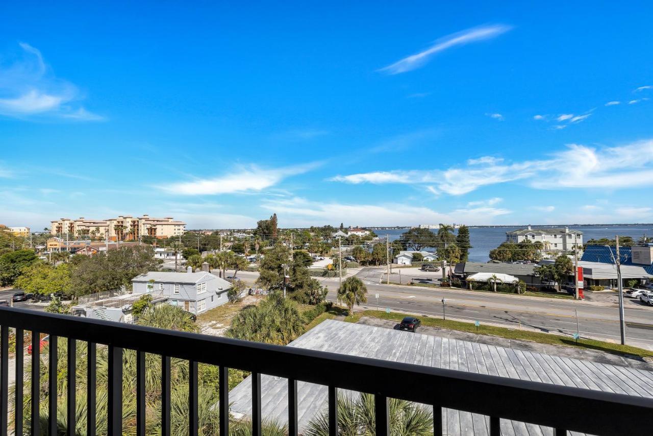 Gulf Gate Resort By Travel Resort Services St. Pete Beach Extérieur photo